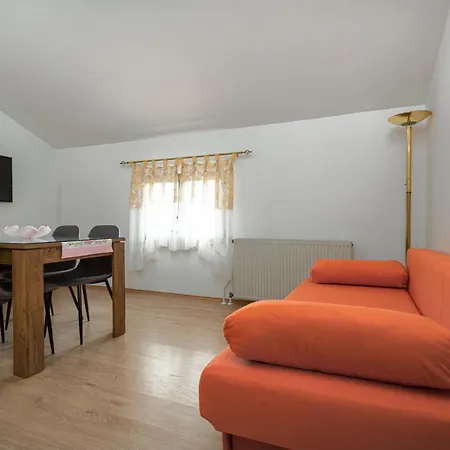 Apartment Mima Porec