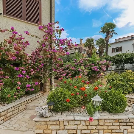 Apartman Mima &